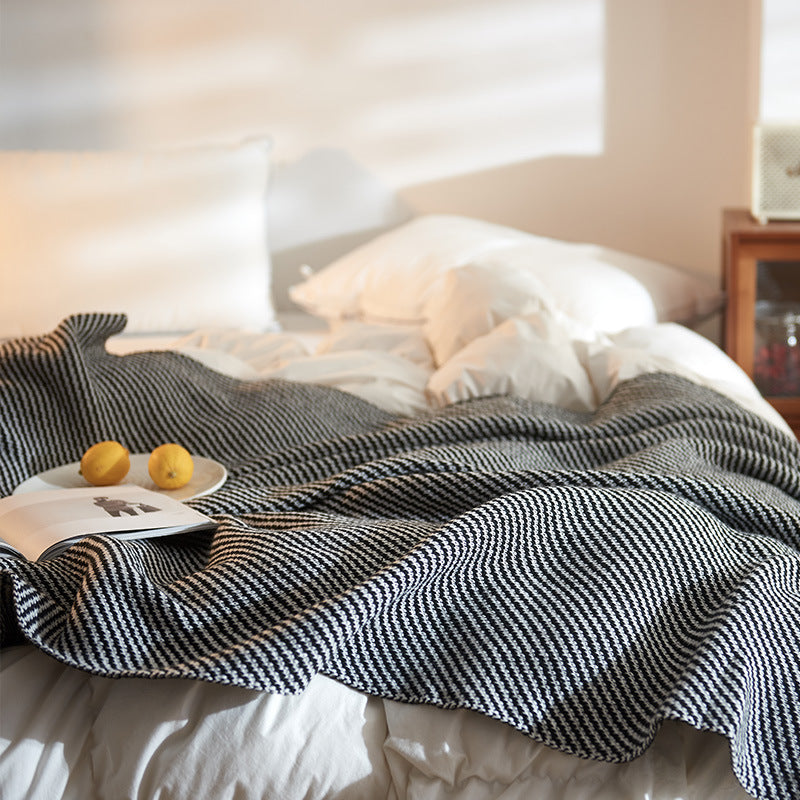 Black and White Sofa Blanket, Office Nap Blanket, Quilt