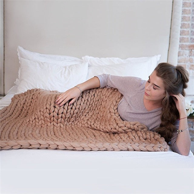 Chunky Knitted Blankets - Handmade Bedspreads Super Thick Yarn - 14 Colours available