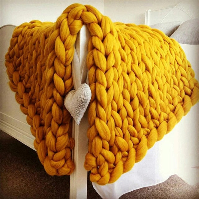 Chunky Knitted Blankets - Handmade Bedspreads Super Thick Yarn - 14 Colours available